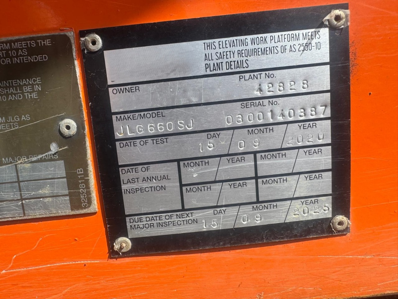 Sold - Articulated Boom Lift - View 3